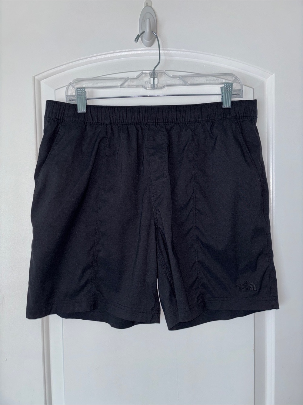 TNF class V pull on shorts L The North Face Black stretch nylon
